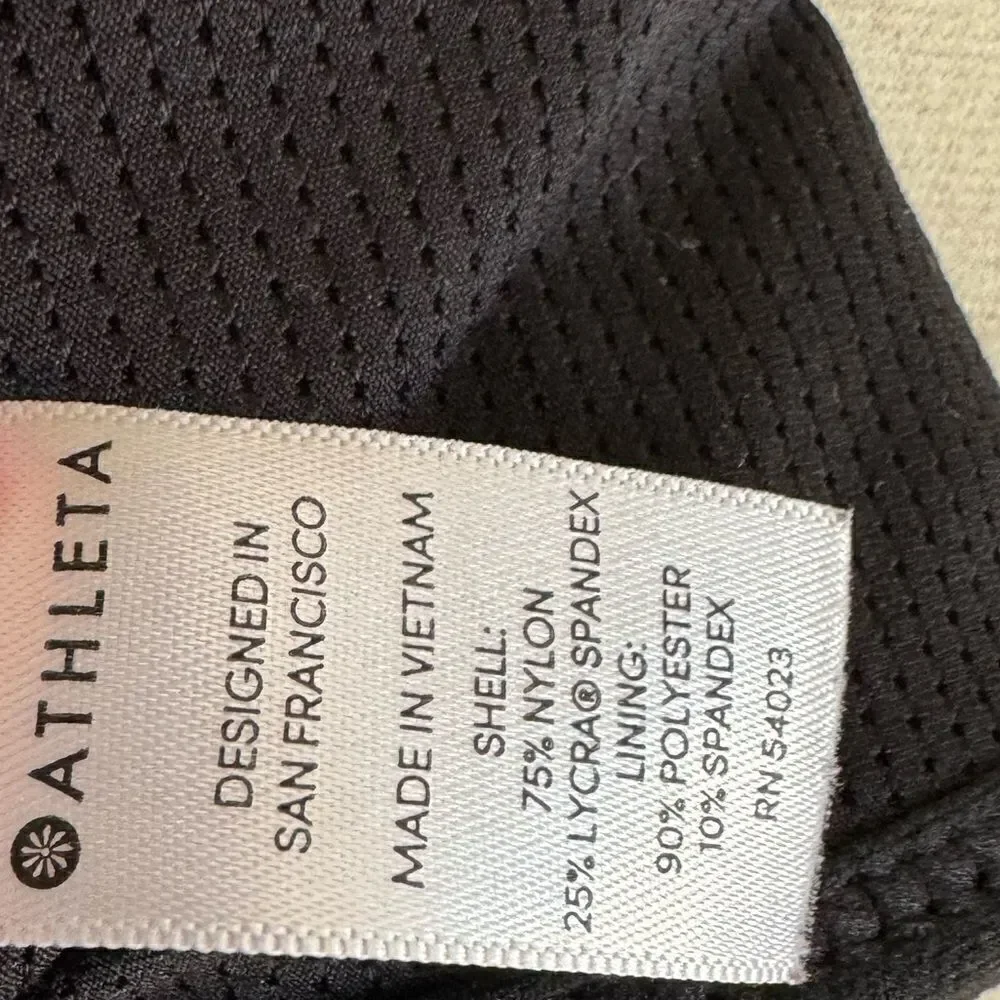Athleta fully focused